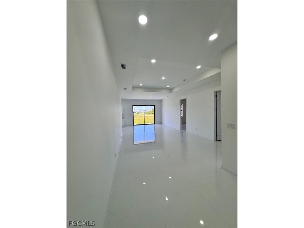 4002 NW 38th Street Cape Coral FL 33993 2025016749 image34