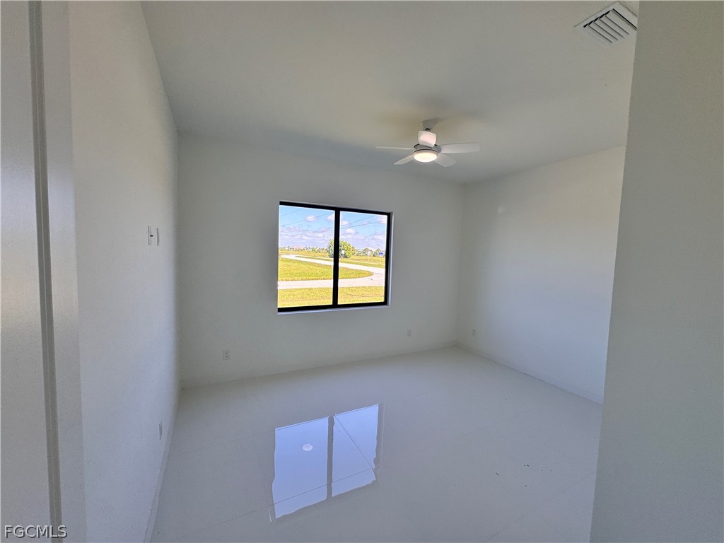 4002 NW 38th Street Cape Coral FL 33993 2025016749 image36