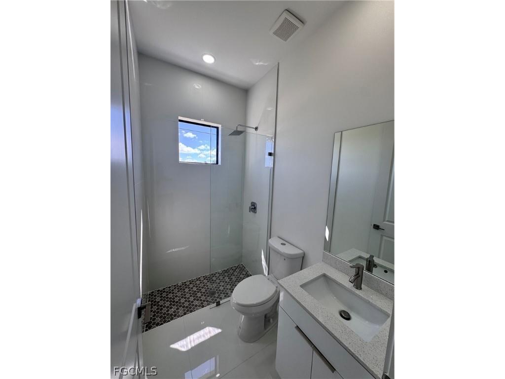 4002 NW 38th Street Cape Coral FL 33993 2025016749 image43