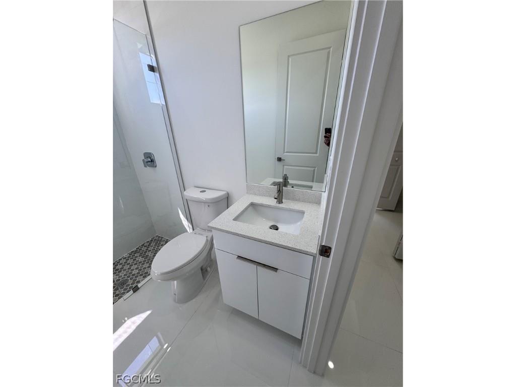 4002 NW 38th Street Cape Coral FL 33993 2025016749 image45