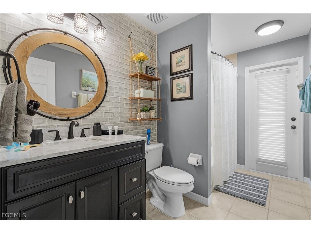 4002 Oasis Boulevard Cape Coral FL 33914 2026011583 image14