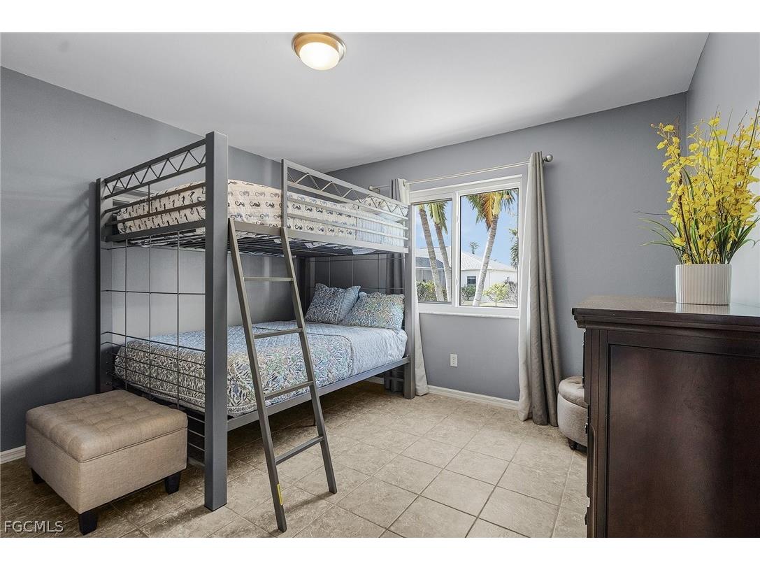 4002 Oasis Boulevard Cape Coral FL 33914 2026011583 image15