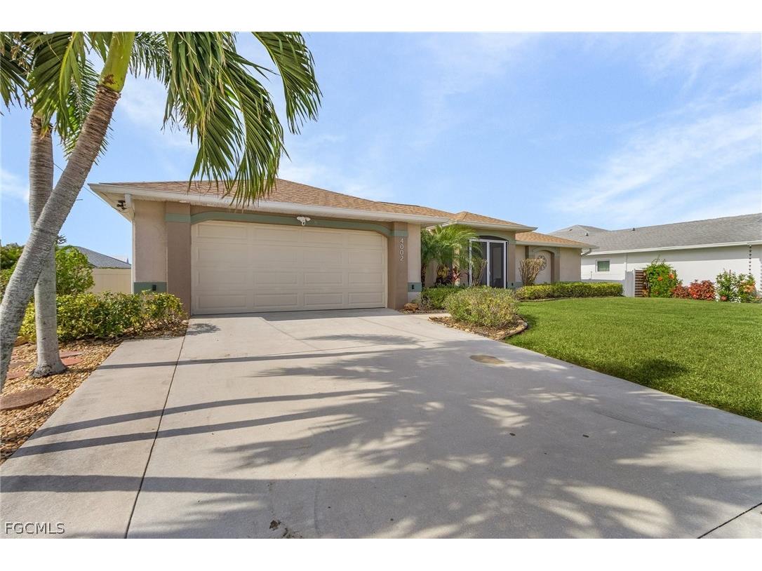 4002 Oasis Boulevard Cape Coral FL 33914 2026011583 image2