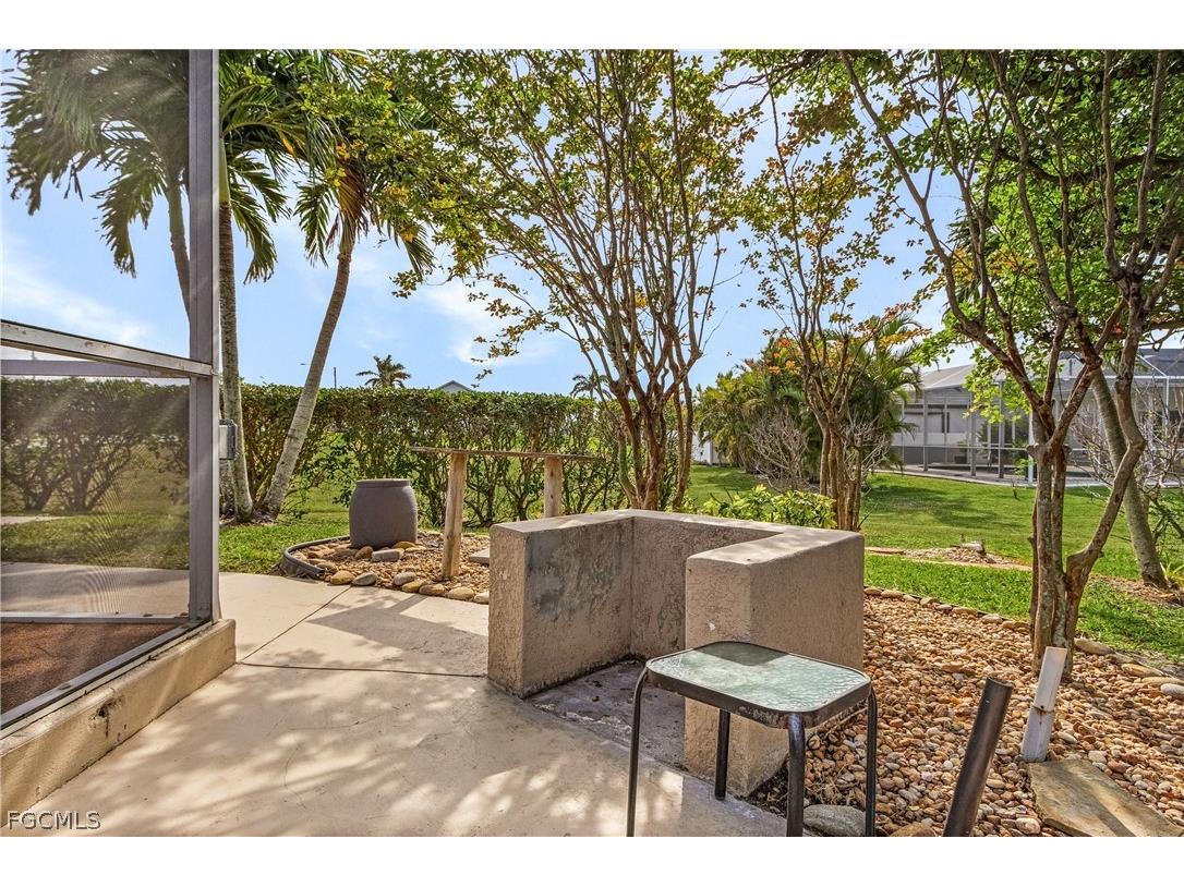 4002 Oasis Boulevard Cape Coral FL 33914 2026011583 image29