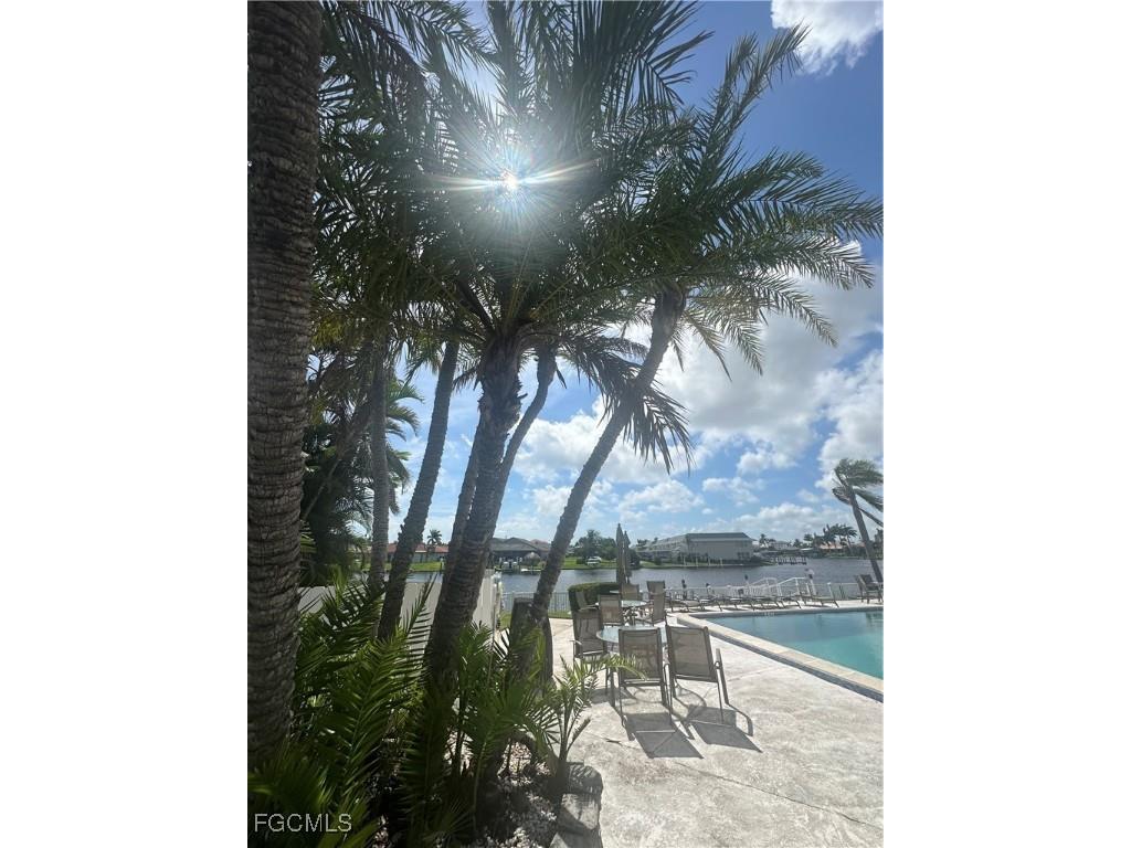 4002 SE 19th Avenue #106 Cape Coral FL 33904 2025008383 image1