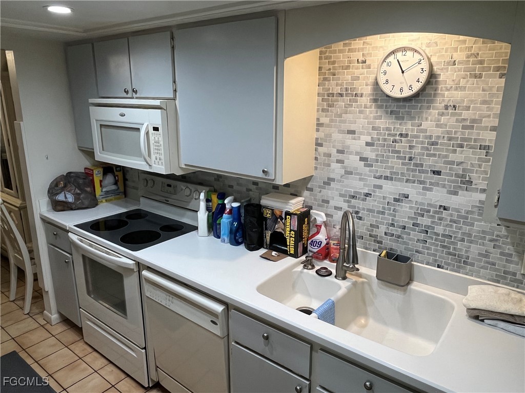 4002 SE 20th Place #4 Cape Coral FL 33904 2025011035 image19