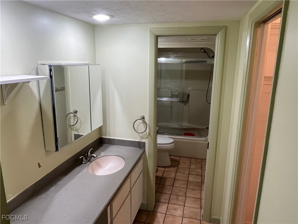 4002 SE 20th Place #4 Cape Coral FL 33904 2025011035 image27