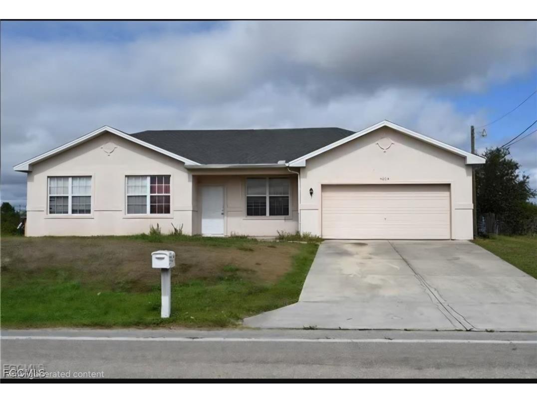 4004 8th Street SW Lehigh Acres FL 33976 2025015867 image1