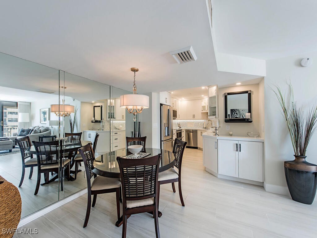 4005 Gulf Shore Boulevard N #1104 Naples FL 34103 225065511 image12