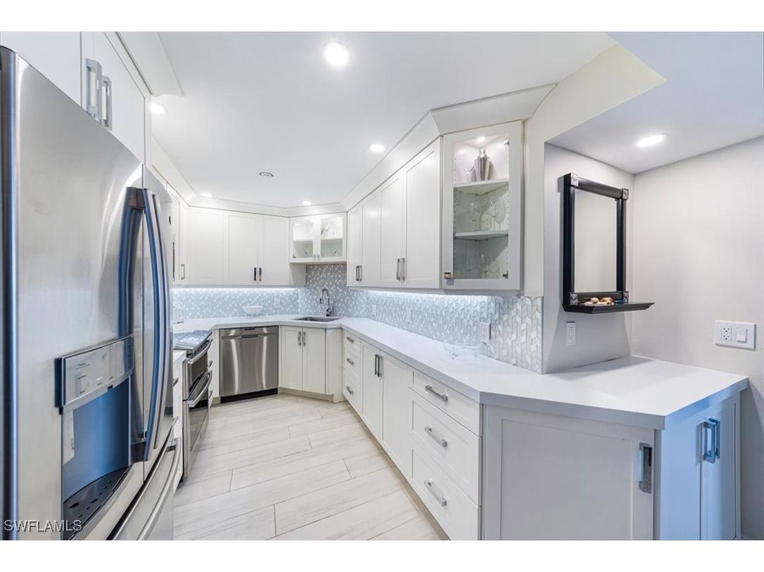 4005 Gulf Shore Boulevard N #1104 Naples FL 34103 225081117 image10