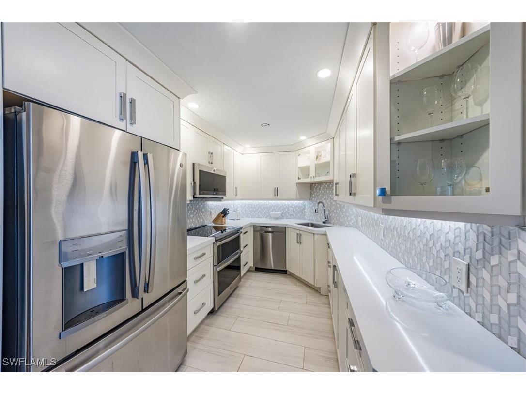 4005 Gulf Shore Boulevard N #1104 Naples FL 34103 225081117 image12