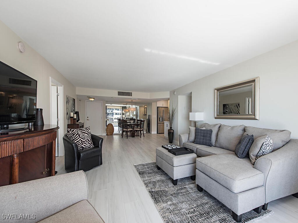 4005 Gulf Shore Boulevard N #1104 Naples FL 34103 225081117 image8