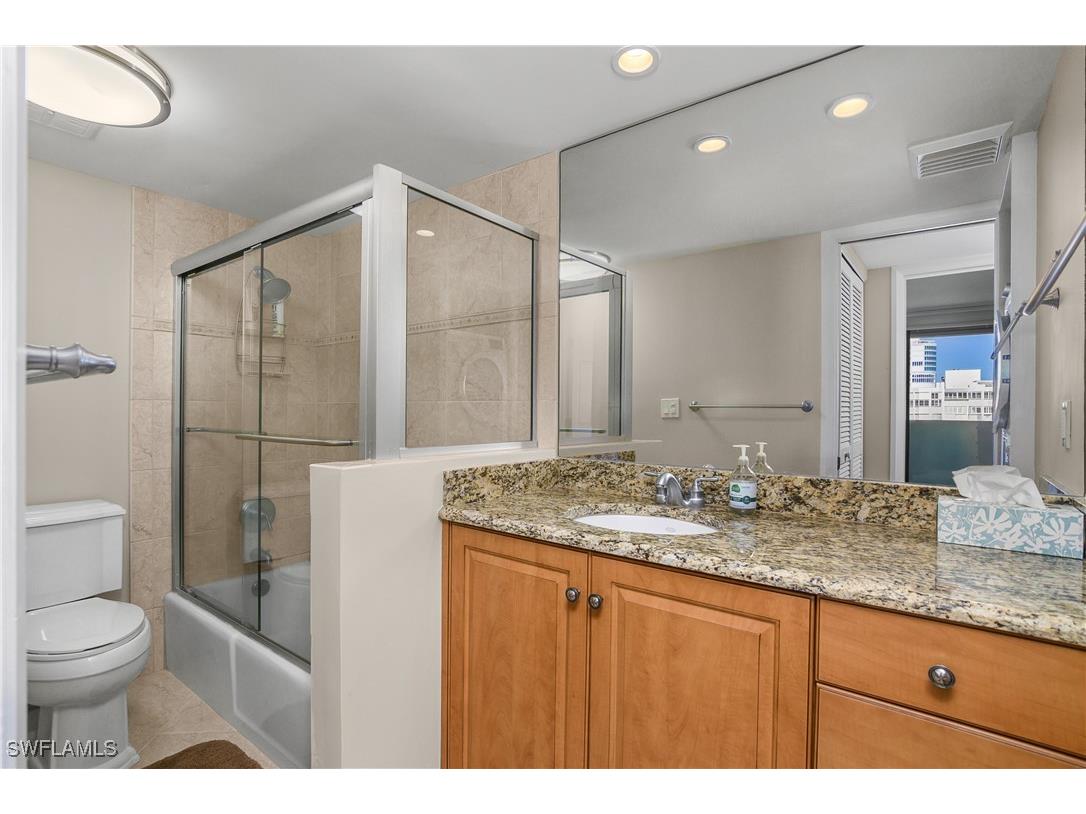 4005 Gulf Shore Boulevard N #1405 Naples FL 34103 225077579 image15