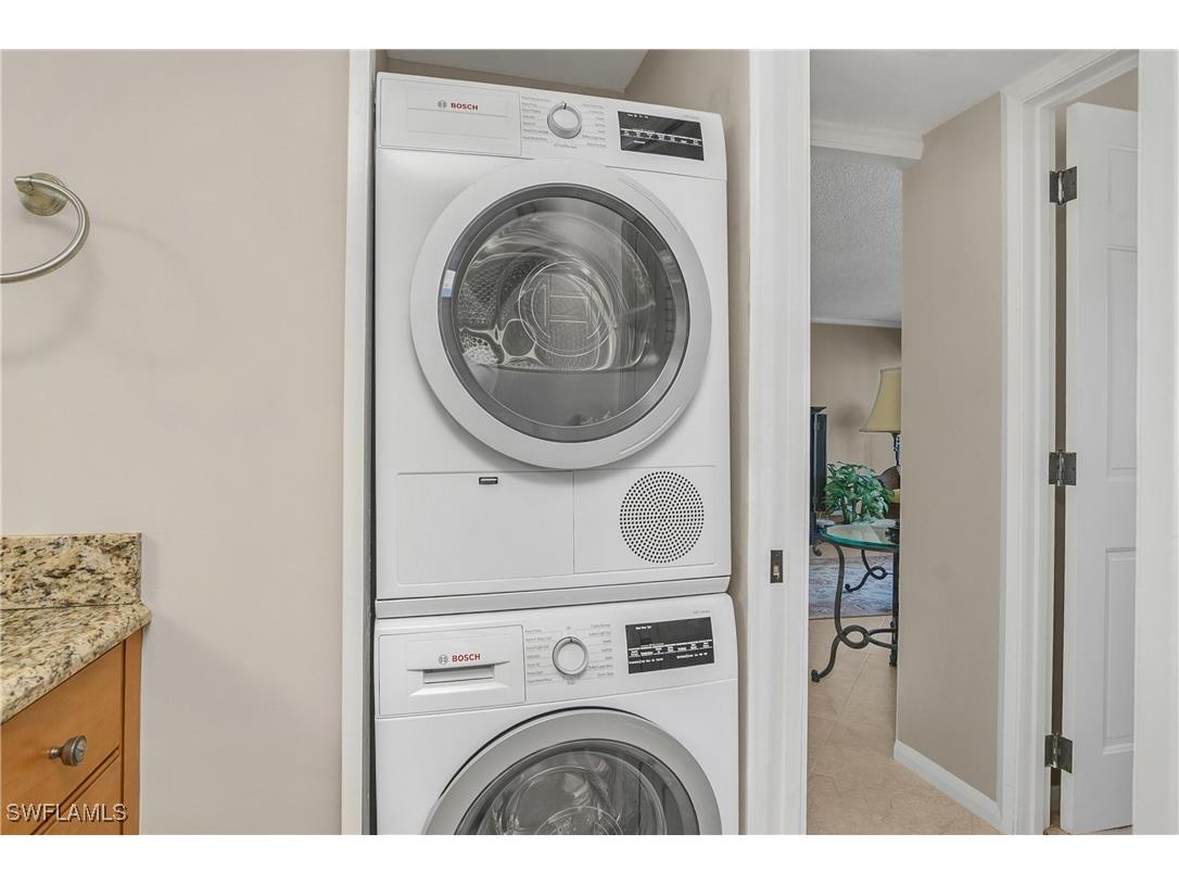 4005 Gulf Shore Boulevard N #1405 Naples FL 34103 225077579 image16