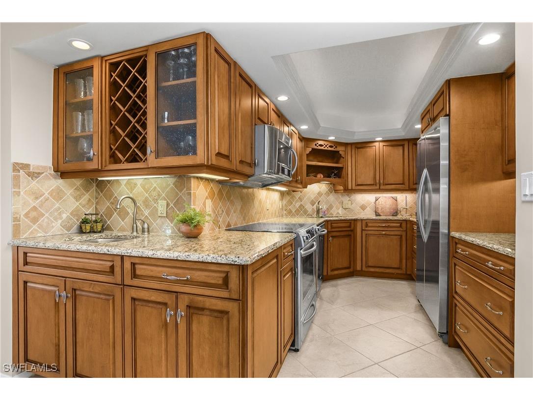 4005 Gulf Shore Boulevard N #1405 Naples FL 34103 225077579 image8