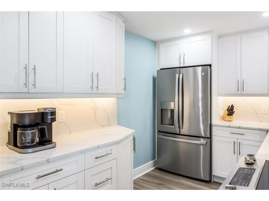 4005 Gulf Shore Boulevard N #404 Naples FL 34103 225029388 image13