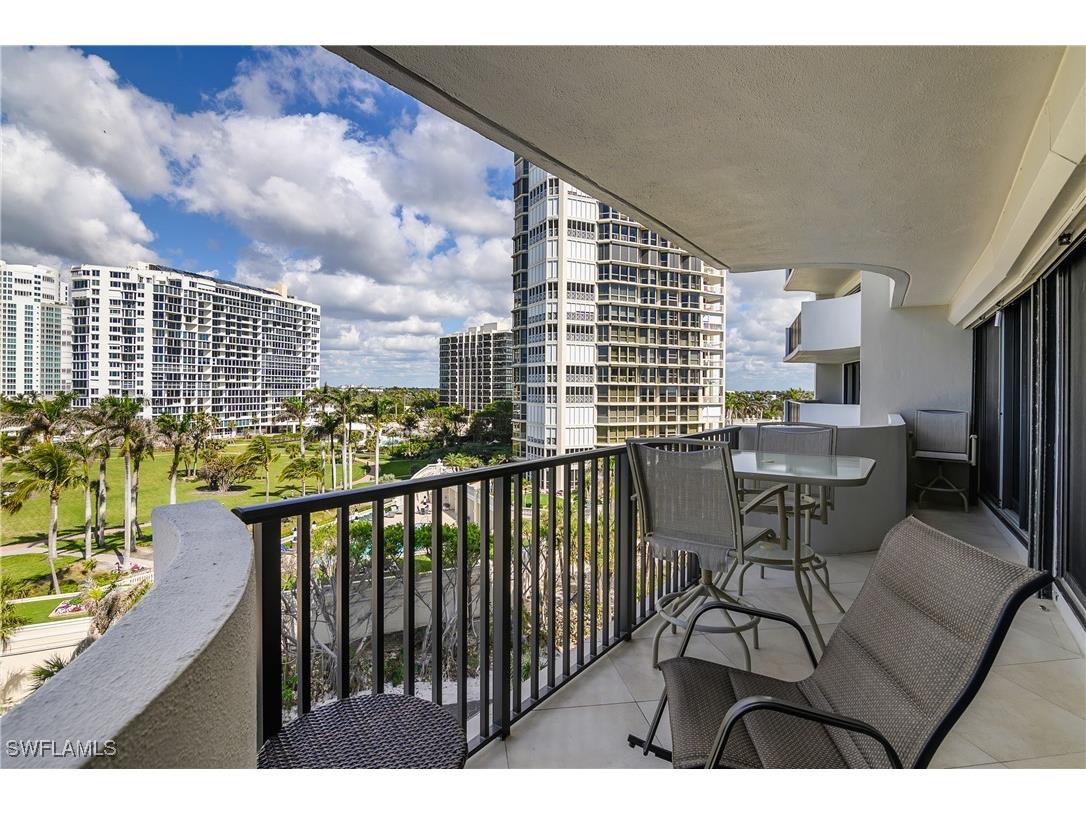 4005 Gulf Shore Boulevard N #603 Naples FL 34103 225013259 image21