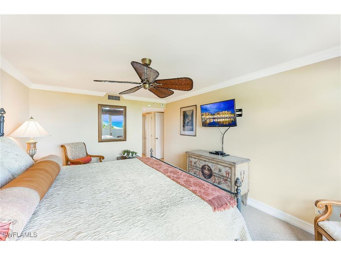 4005 Gulf Shore Boulevard N #607 Naples FL 34103 225074195 image11