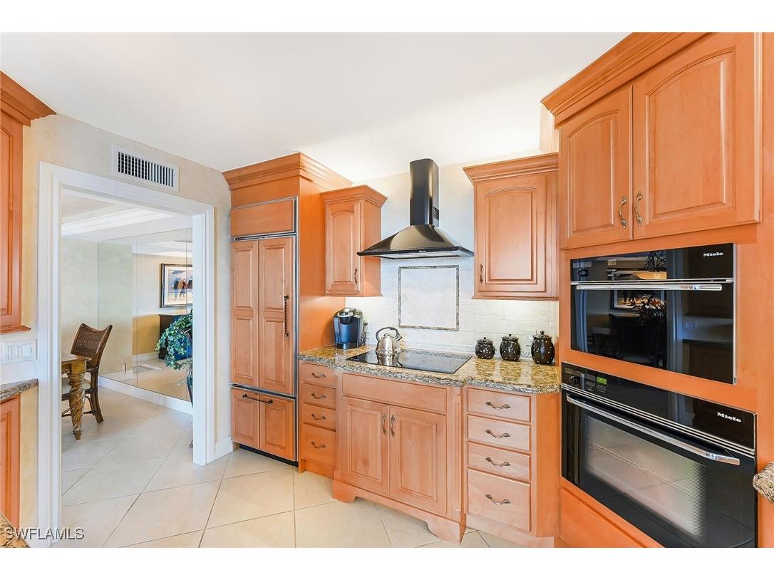 4005 Gulf Shore Boulevard N #607 Naples FL 34103 225074195 image9