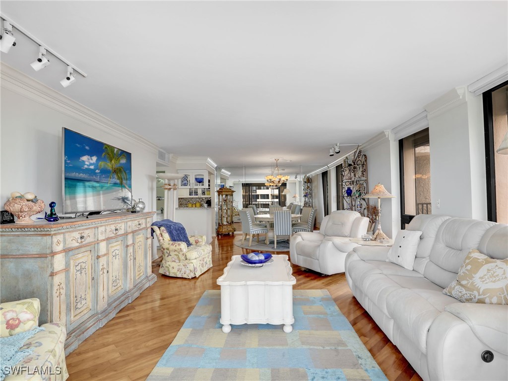 4005 Gulf Shore Boulevard N #800 Naples FL 34103 225056284 image25