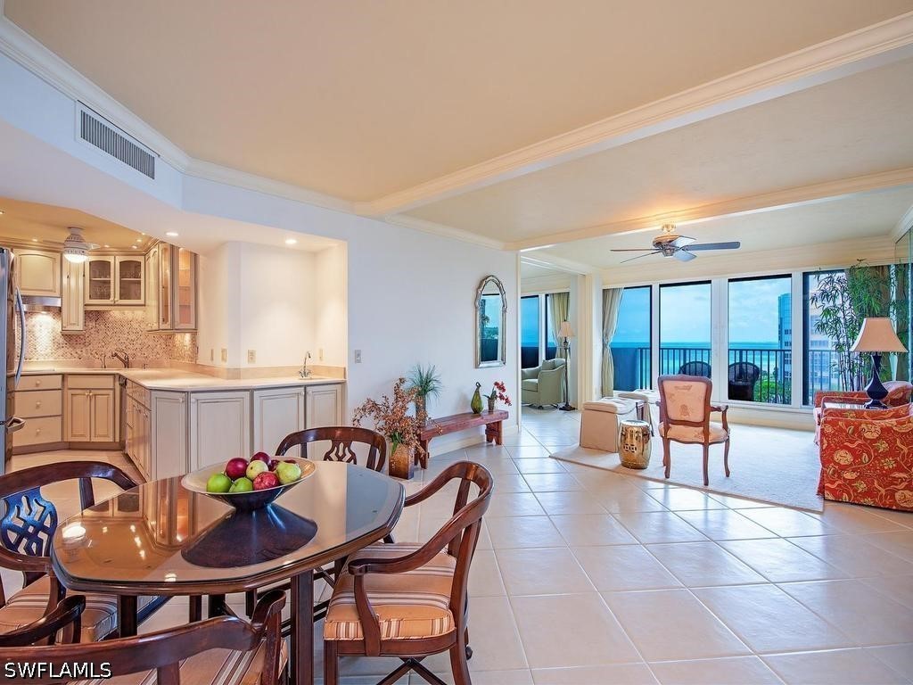 4005 Gulf Shore Boulevard N #903 Naples FL 34103 226018274 image4