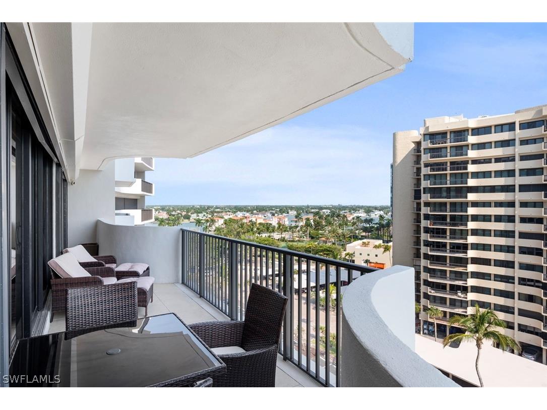 4005 Gulf Shore Boulevard N #904 Naples FL 34103 224046271 image17