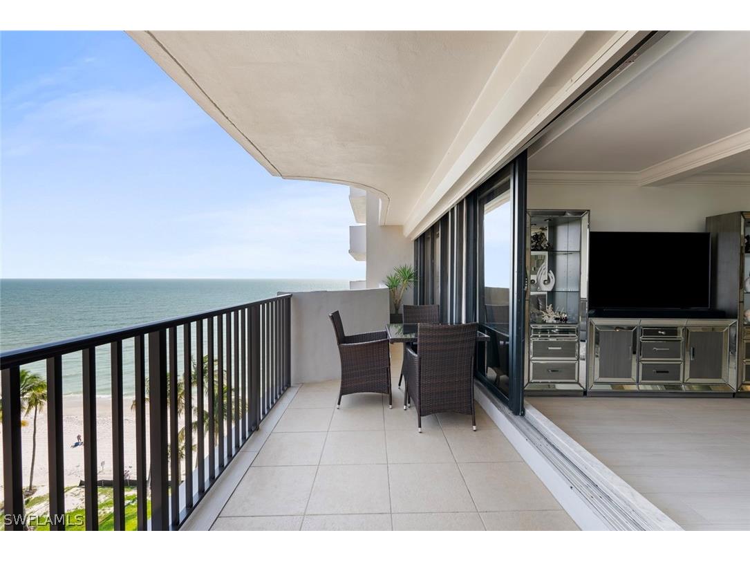 4005 Gulf Shore Boulevard N #904 Naples FL 34103 224046271 image2