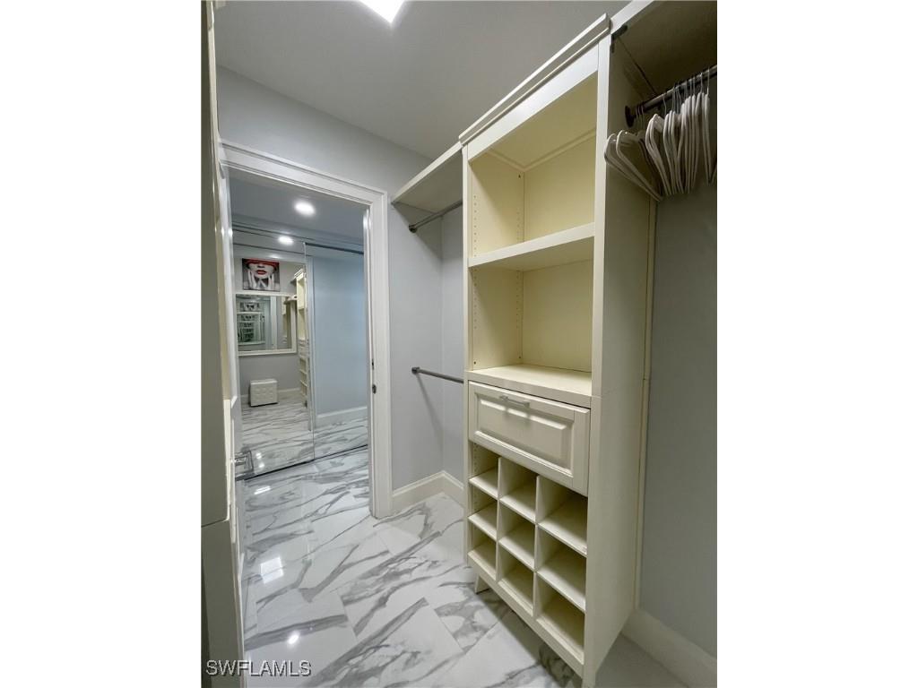 4005 Gulf Shore Boulevard N #904 Naples FL 34103 224046271 image27