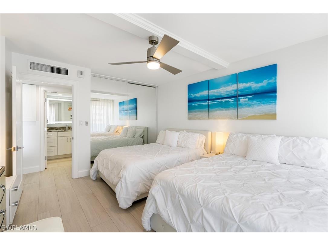 4005 Gulf Shore Boulevard N #904 Naples FL 34103 224046271 image31