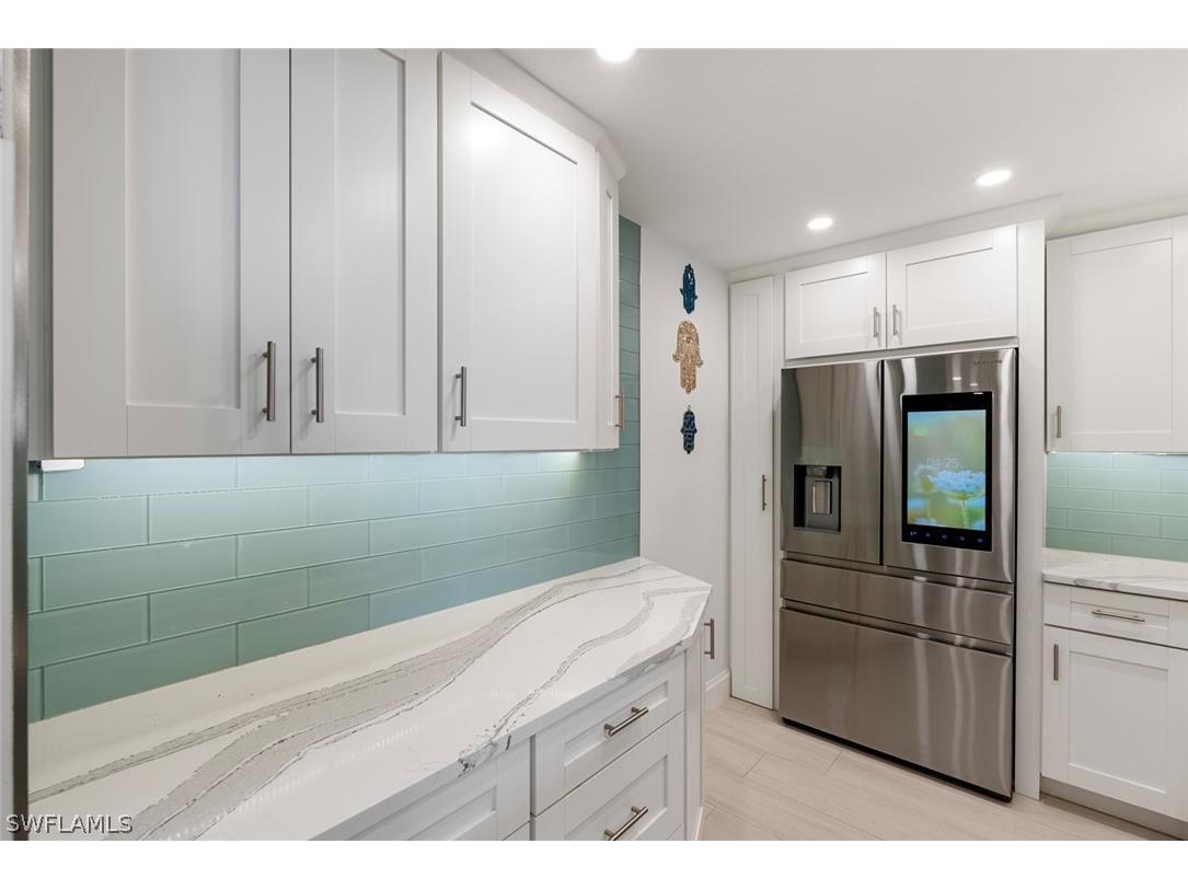 4005 Gulf Shore Boulevard N #904 Naples FL 34103 224046271 image7