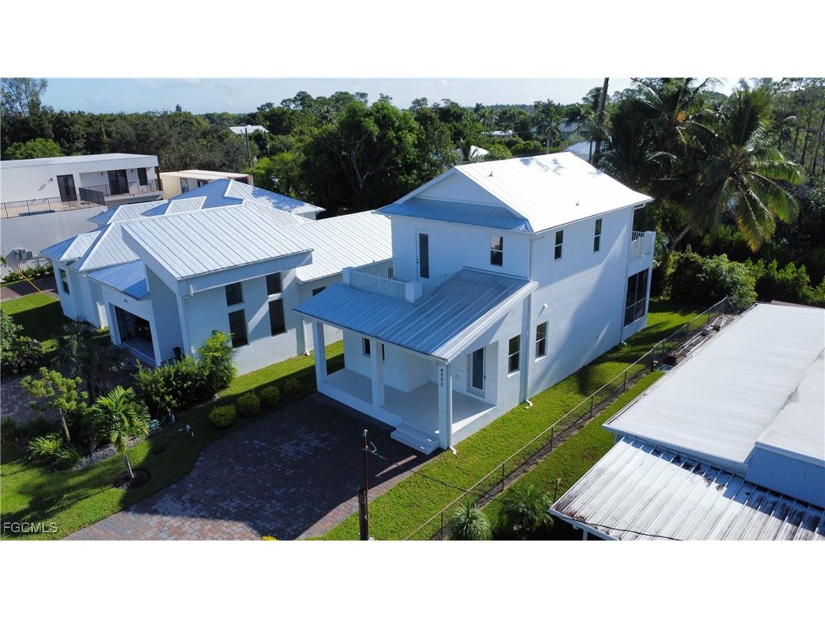 4005 Harvest Court Naples FL 34112 2025009074 image1