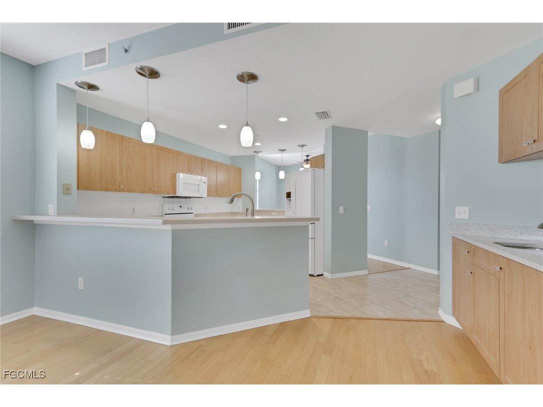 4005 Palm Tree Boulevard #208 Cape Coral FL 33904 2025019615 image7