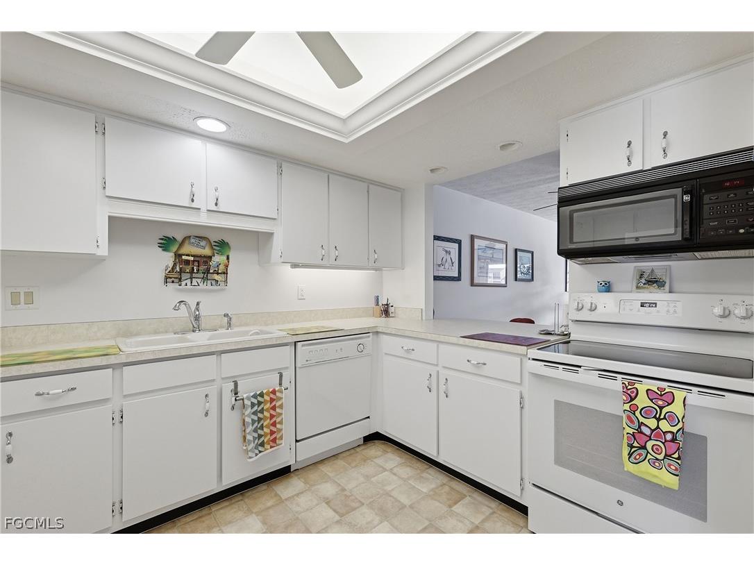 4005 SE 19th Place #8 Cape Coral FL 33904 2026008323 image10
