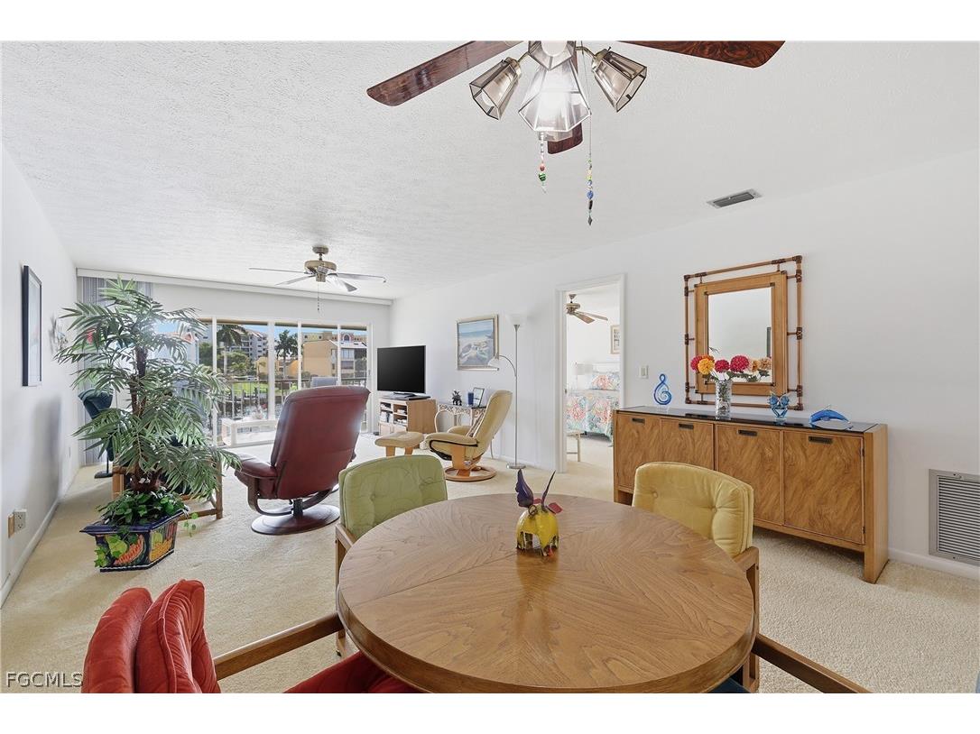4005 SE 19th Place #8 Cape Coral FL 33904 2026008323 image19