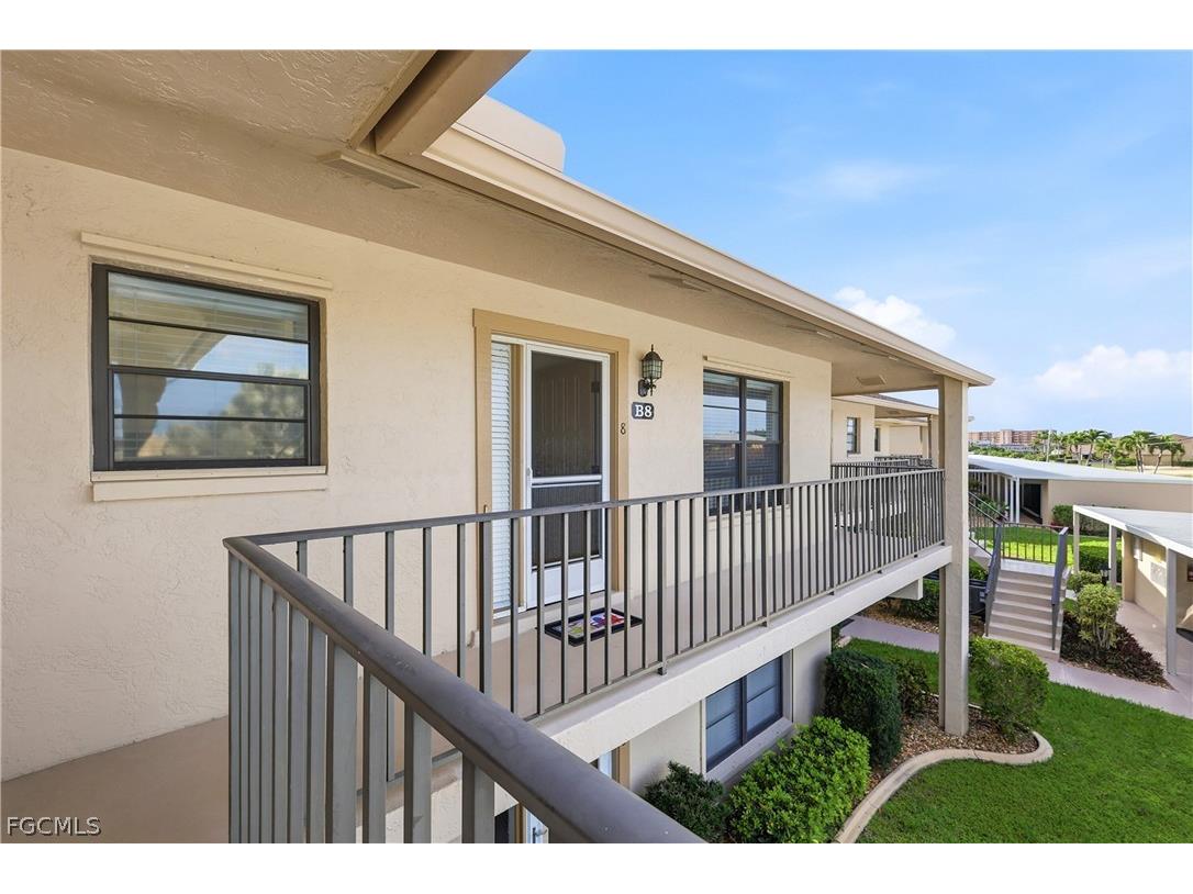 4005 SE 19th Place #8 Cape Coral FL 33904 2026008323 image2