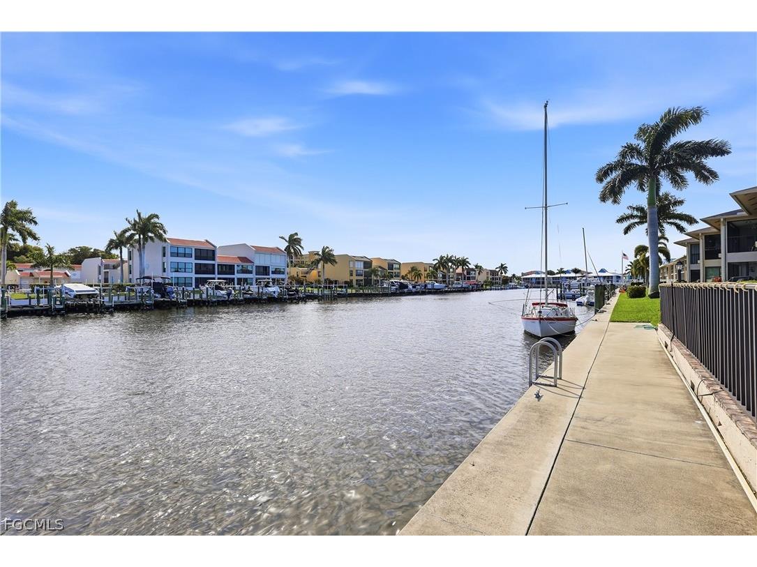 4005 SE 19th Place #8 Cape Coral FL 33904 2026008323 image34
