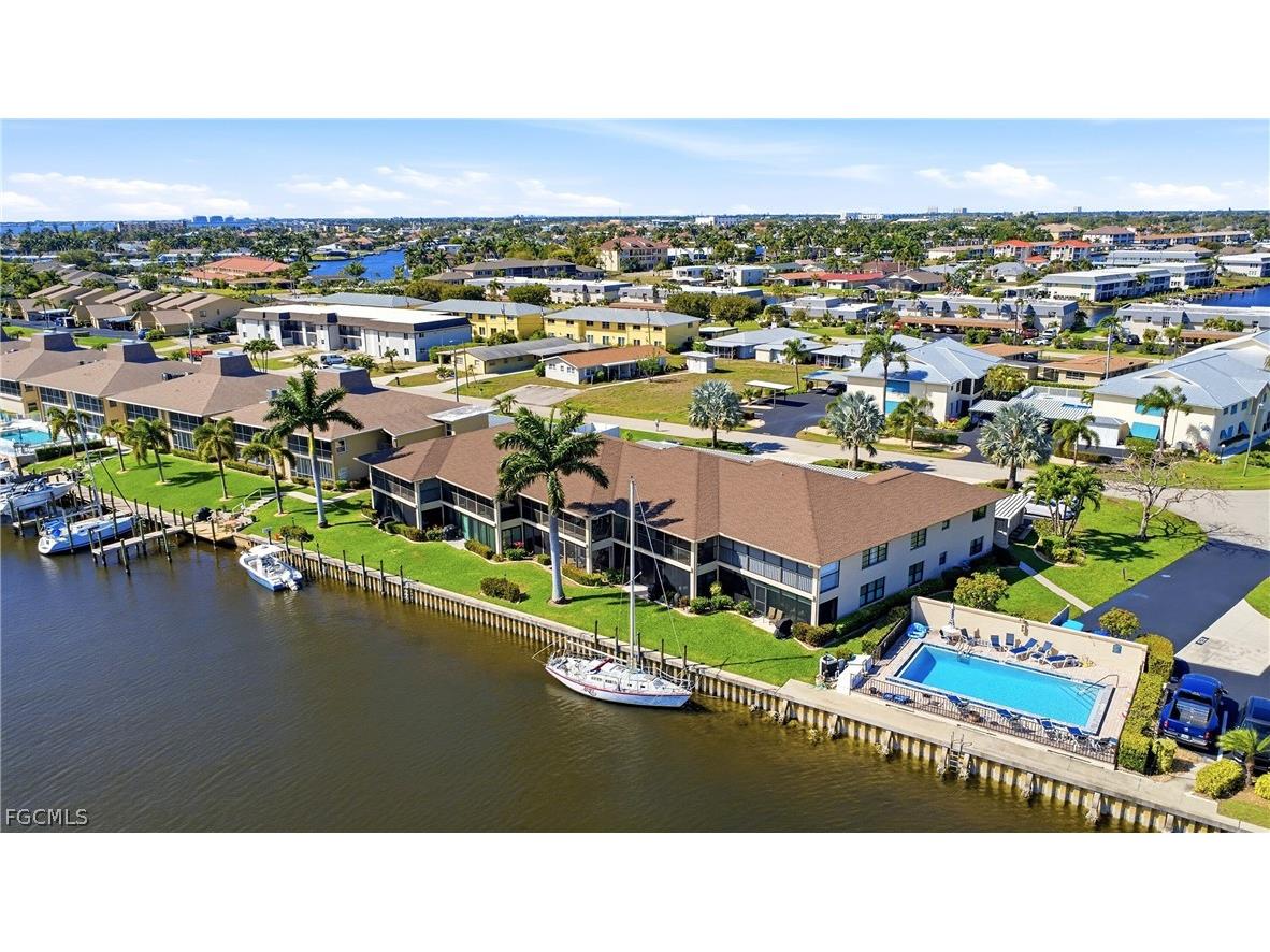 4005 SE 19th Place #8 Cape Coral FL 33904 2026008323 image40