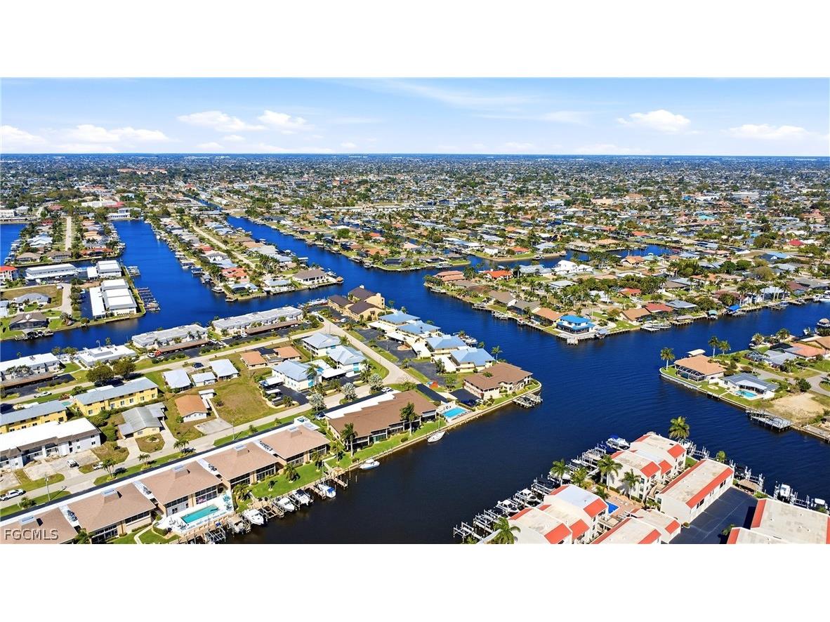 4005 SE 19th Place #8 Cape Coral FL 33904 2026008323 image45
