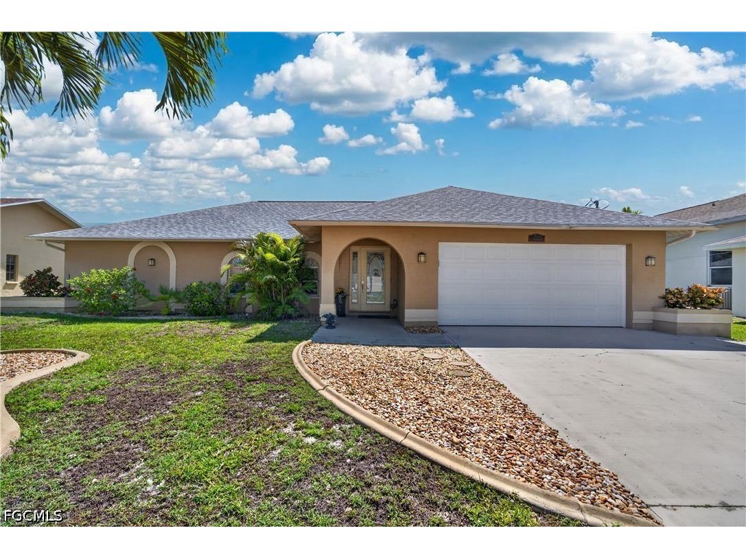 4005 SW 27th Avenue Cape Coral FL 33914 2026018722 image1