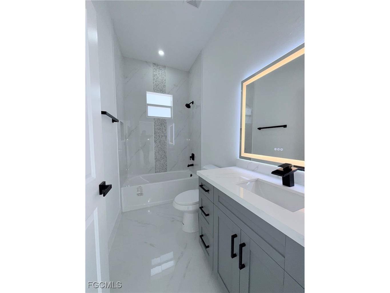 4006 2nd Street SW Lehigh Acres FL 33976 2026003759 image21