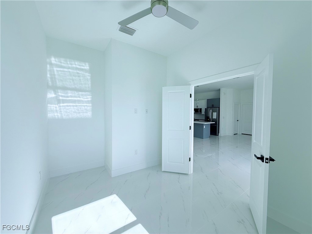 4006 2nd Street SW Lehigh Acres FL 33976 2026003759 image4