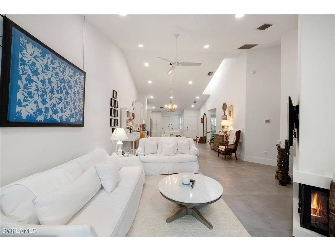 4006 Crayton Road #A-2 Naples FL 34103 225072647 image27