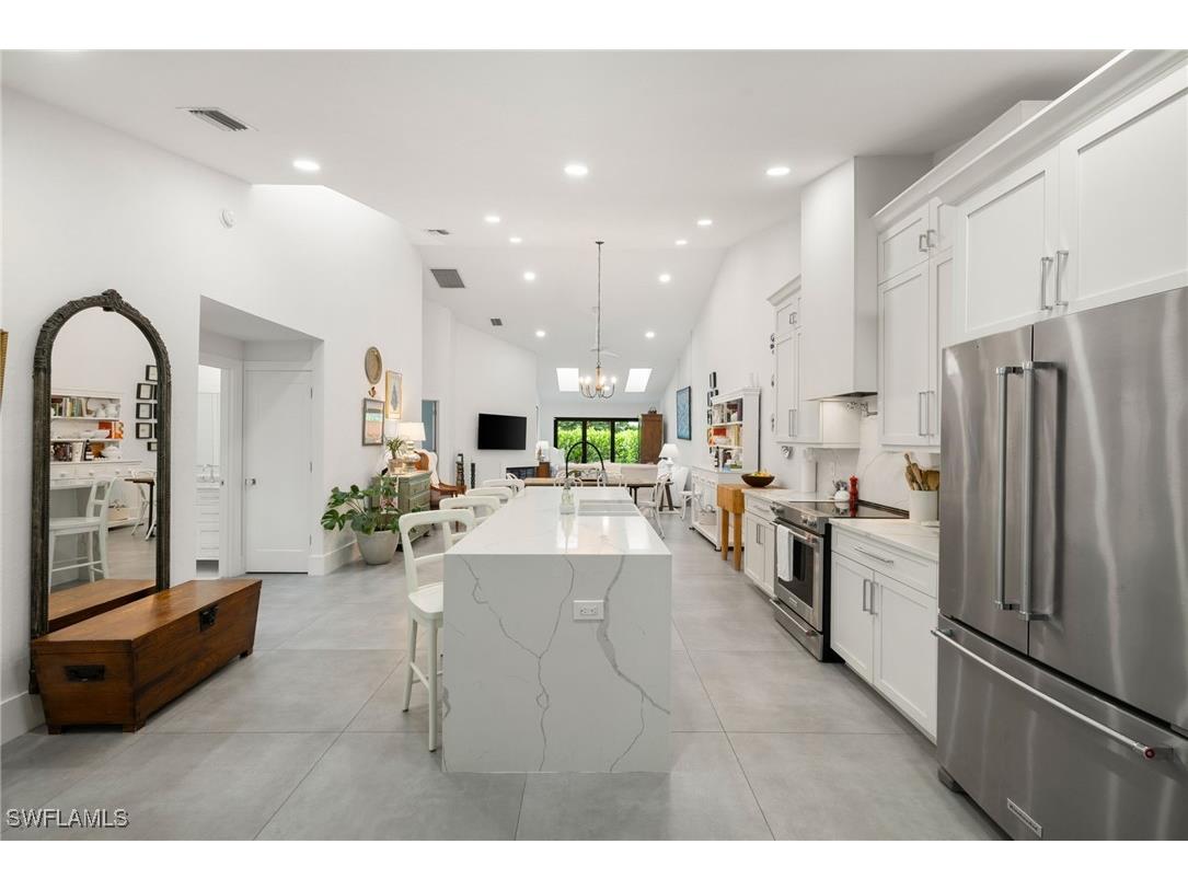 4006 Crayton Road #A-2 Naples FL 34103 225072647 image3