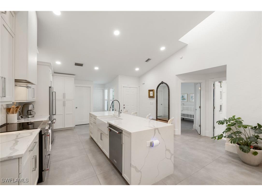 4006 Crayton Road #A-2 Naples FL 34103 225072647 image8