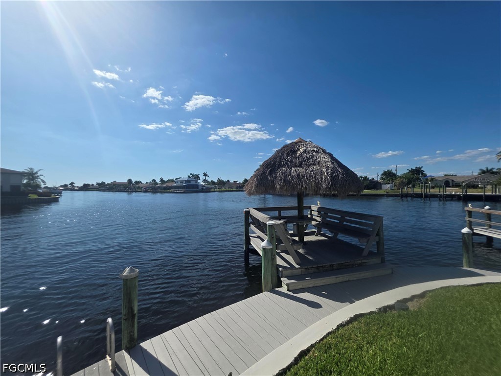 4006 SE 20th Place #4 Cape Coral FL 33904 2026018489 image1