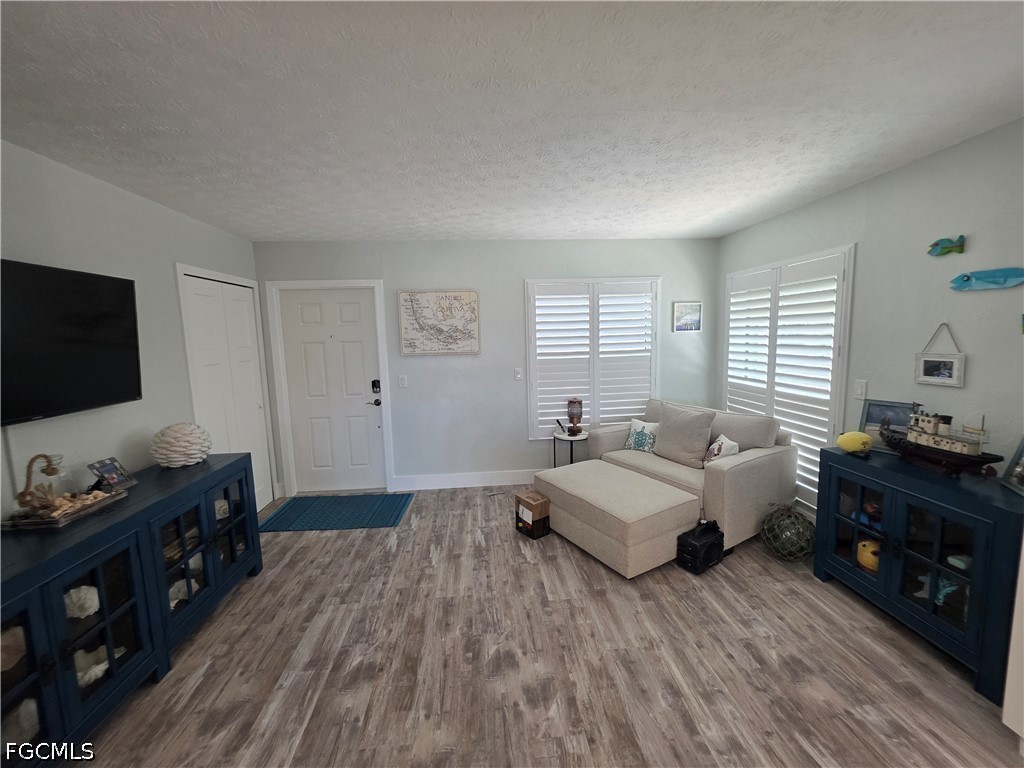 4006 SE 20th Place #4 Cape Coral FL 33904 2026018489 image5