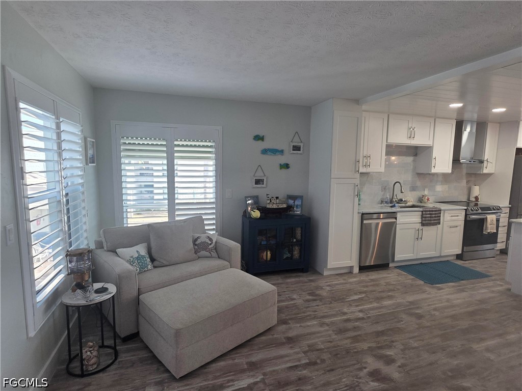 4006 SE 20th Place #4 Cape Coral FL 33904 2026018489 image6