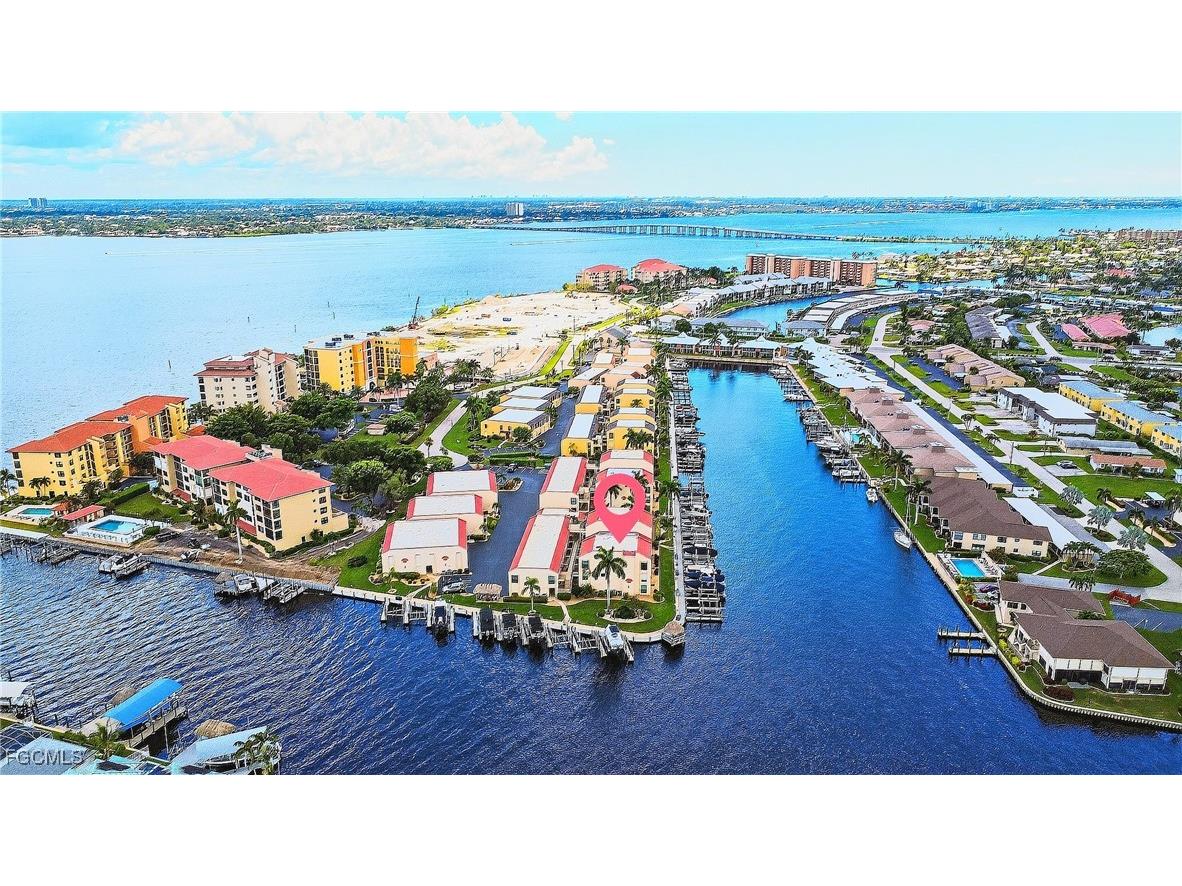 4006 SE 20th Place #5 Cape Coral FL 33904 2025006938 image1