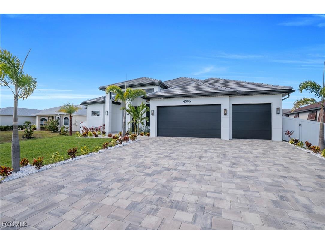 4006 SW 25th Court Cape Coral FL 33914 2026006250 image1