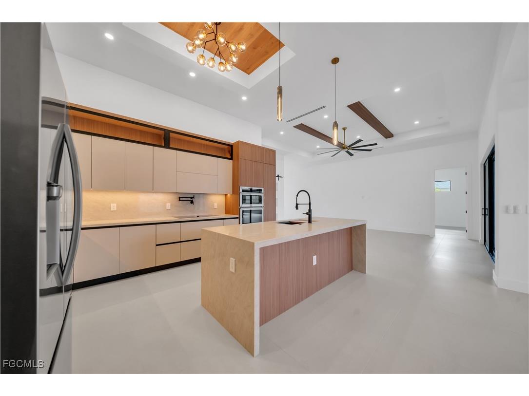 4006 SW 25th Court Cape Coral FL 33914 2026006250 image8